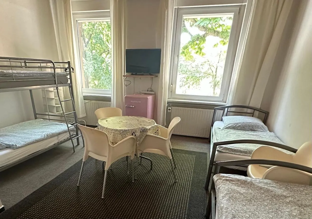 Bigus Hotel Berlin 2*,