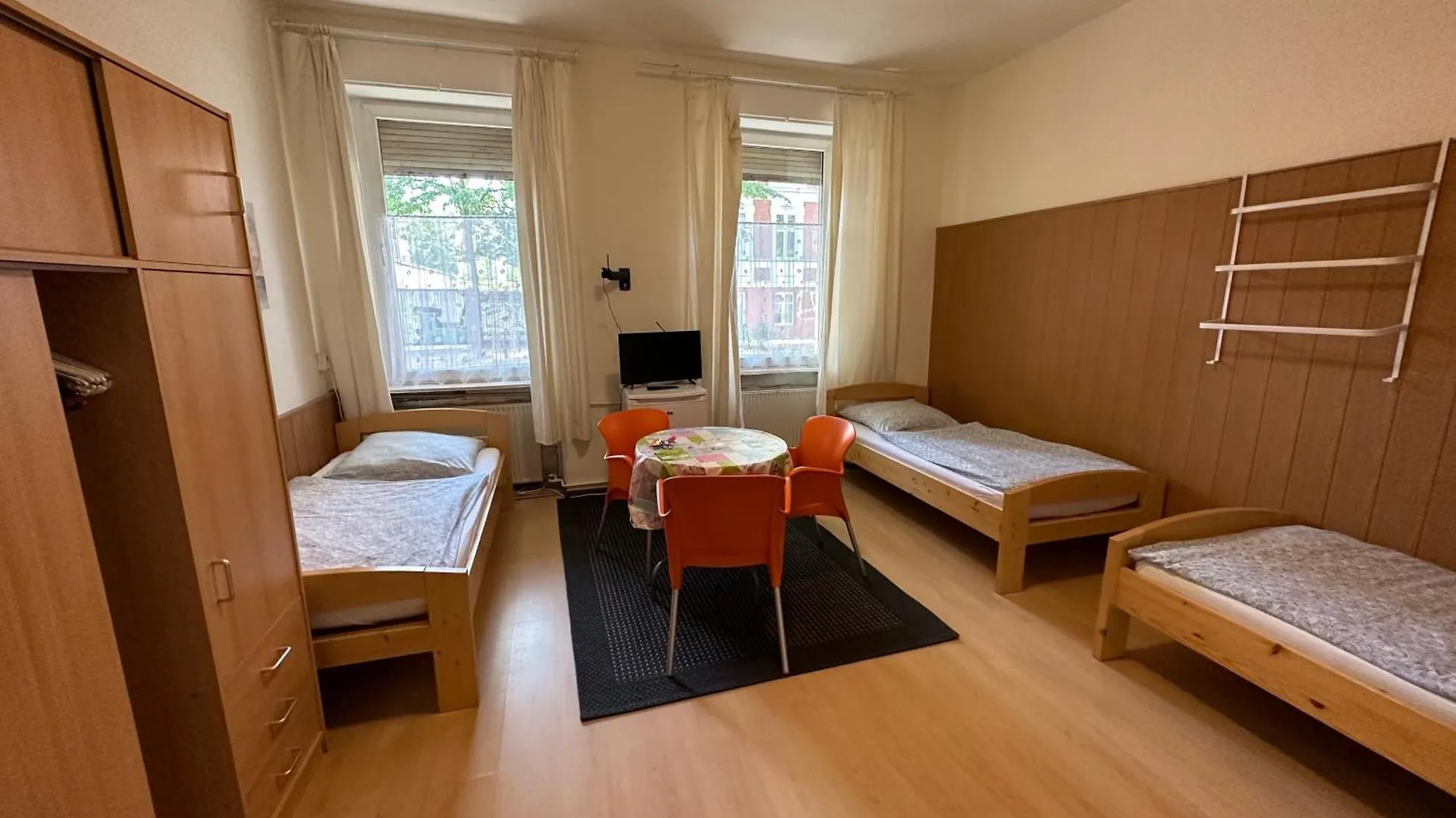 Bigus Hotel Berlin Guest house